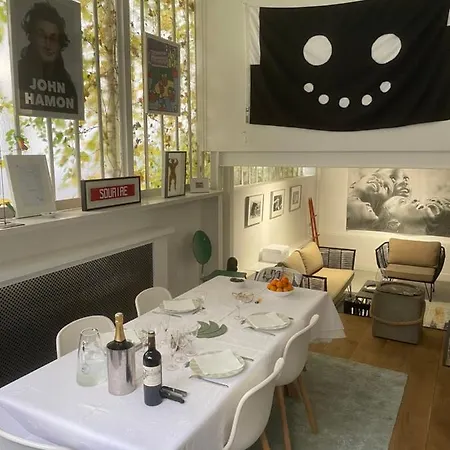 Apartment Un Loft De Charme Dans Une Maison Atelier